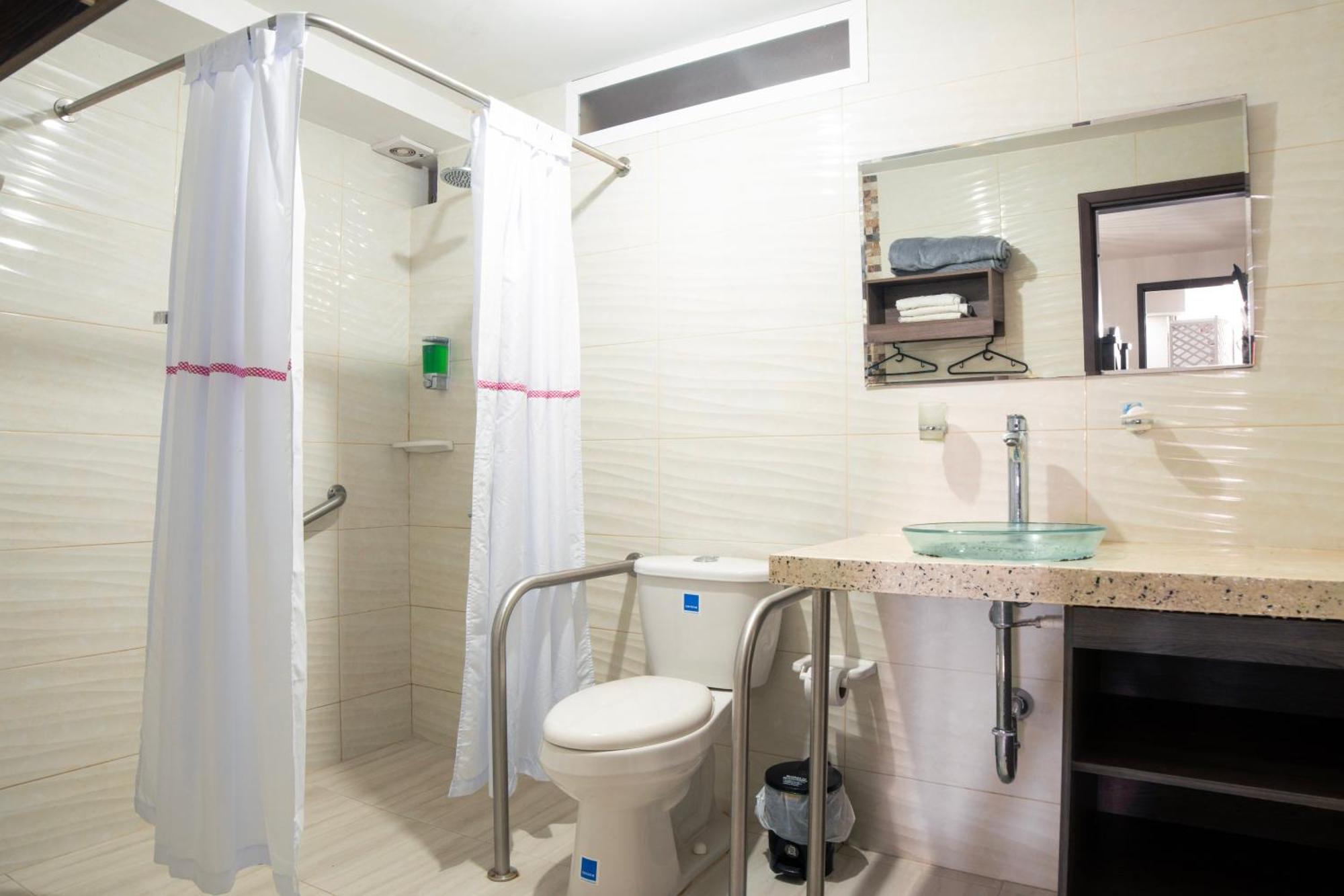 Hotel Riviera Plaza 布卡拉曼加 外观 照片