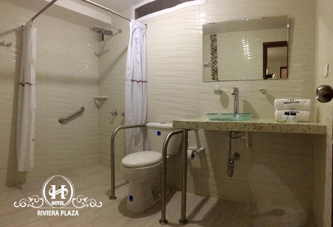 Hotel Riviera Plaza 布卡拉曼加 外观 照片